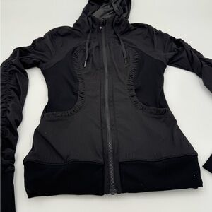 Women’s Lululemon Reversible Black and Gray Sweater